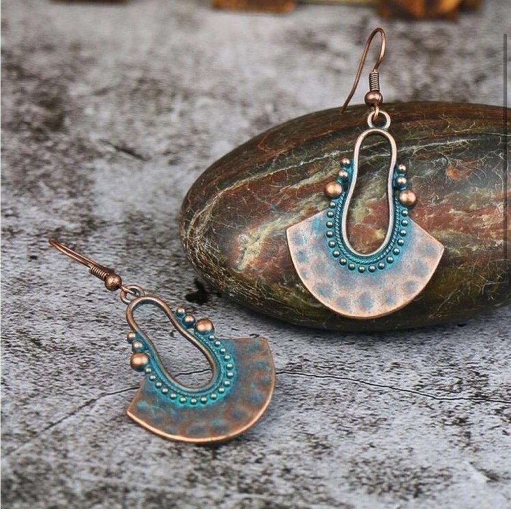 Boho, Western Flair Fashion Dangle Hammered Metal Earrings, Cooper, Turquoise - Picture 14 of 14